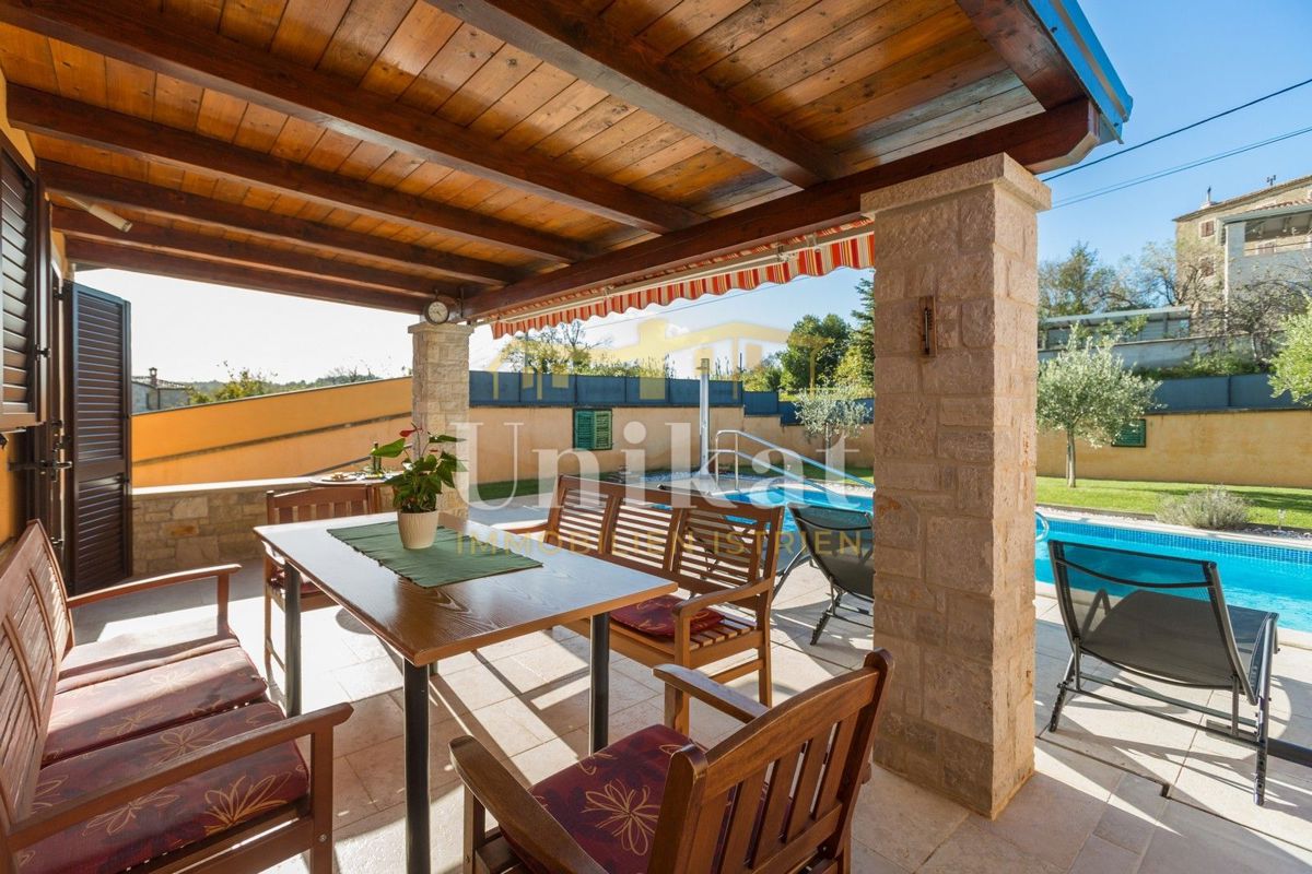 Hiša s čudovitim razgledom - Vižinada